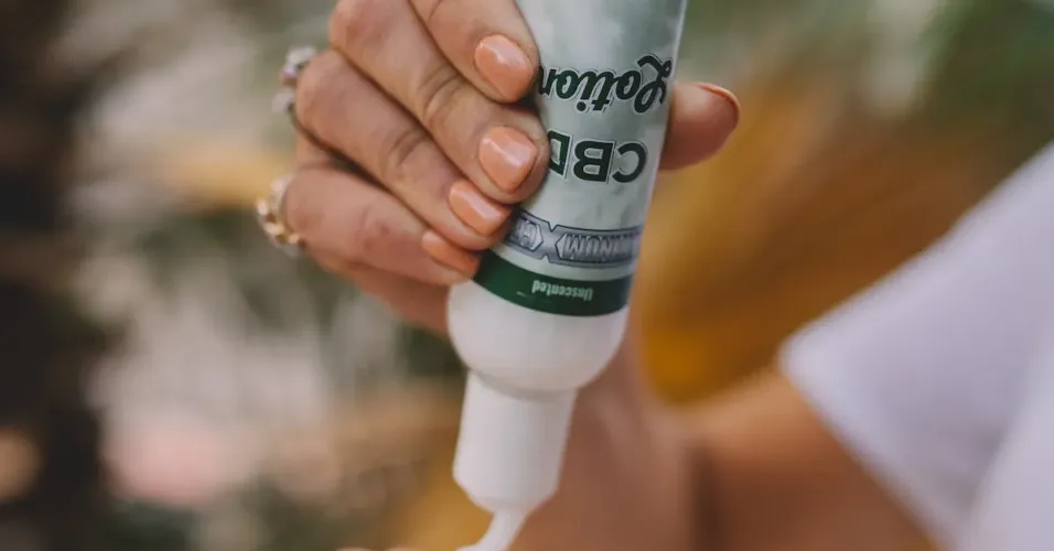 A Guide to Soft and Supple Hands Using Neutrogena Norwegian Formula Hand Cream