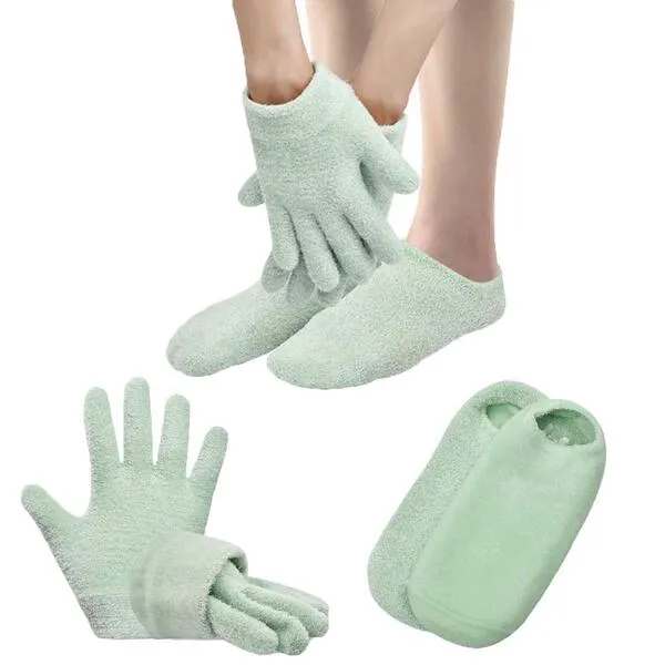 Moisturizing Socks and Gloves Overnight, Gel Gloves and Socks for Dry Cracked Feet Women & Hands Spa Treatment, Gel Lining Infused with Essential Oils and Vitamins(Green)